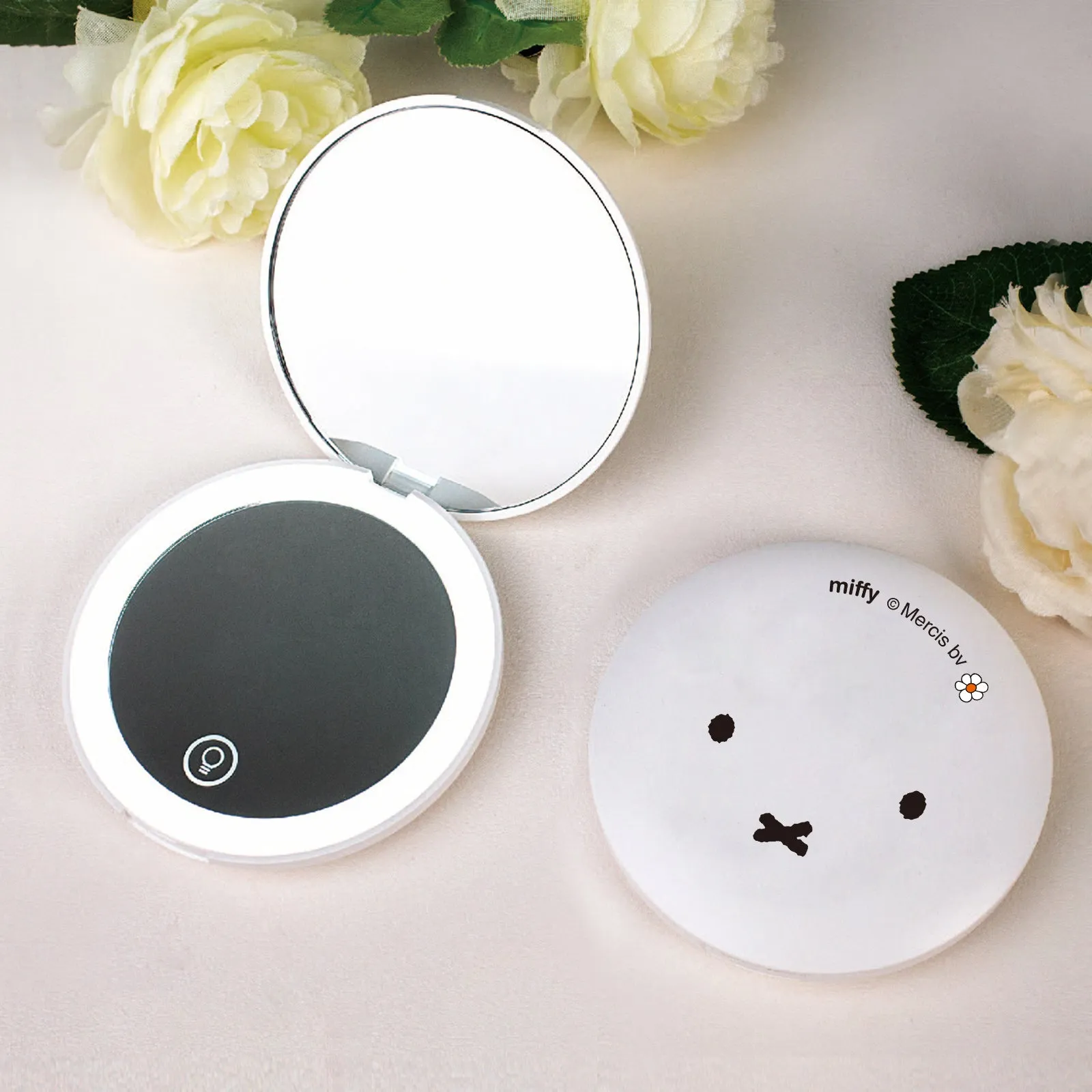 MIFFY Handheld LED Makeup Mirror