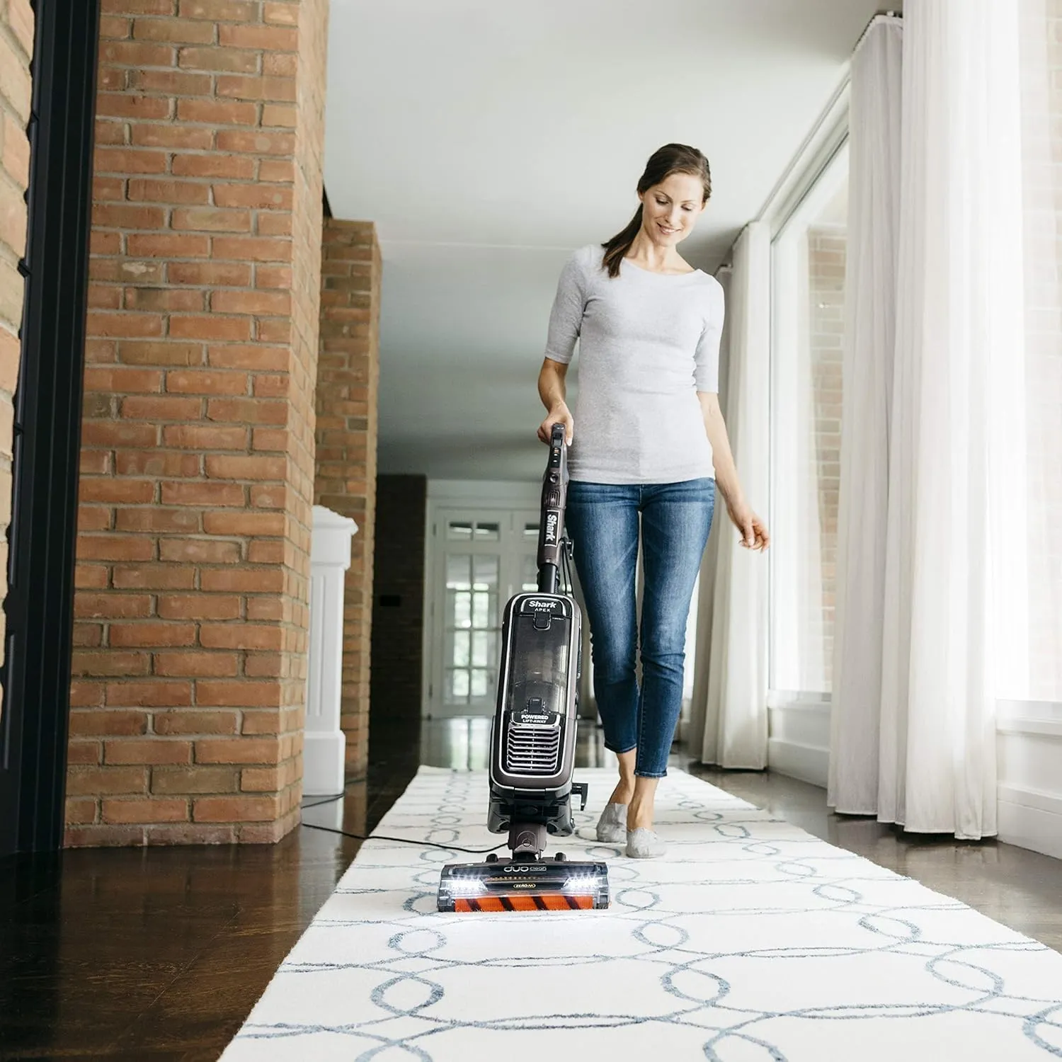 Powered Lift-Away Vacuum with Self-Cleaning Brushroll – Includes Tools for Deep Cleaning